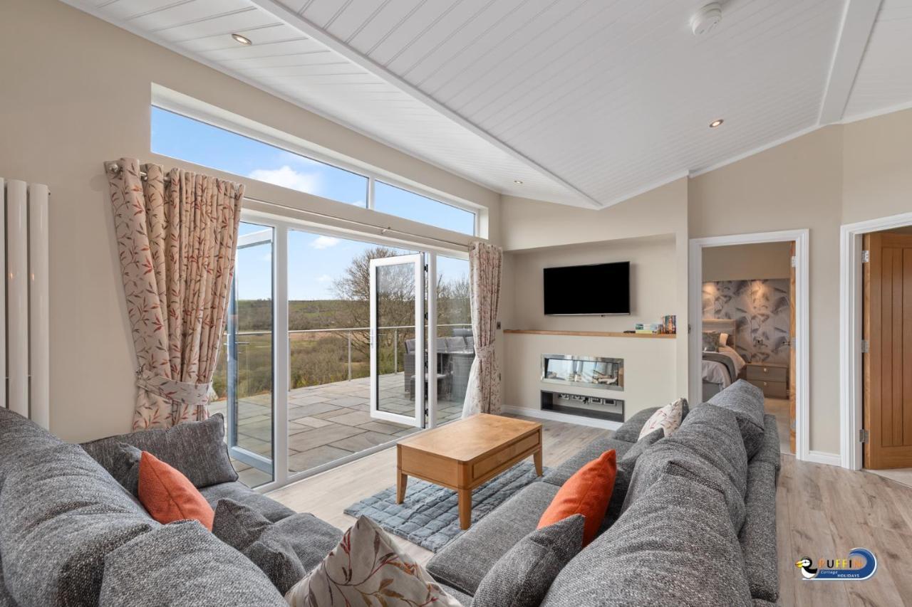 Valley View Lodge - Luxury Lodge, Hot Tub, Close To Beach Penally 외부 사진